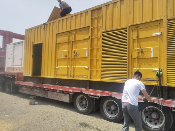 洪雅除了负载情况和发动机维护,还有哪些因素会影响 200kw 柴油发电机的油耗?